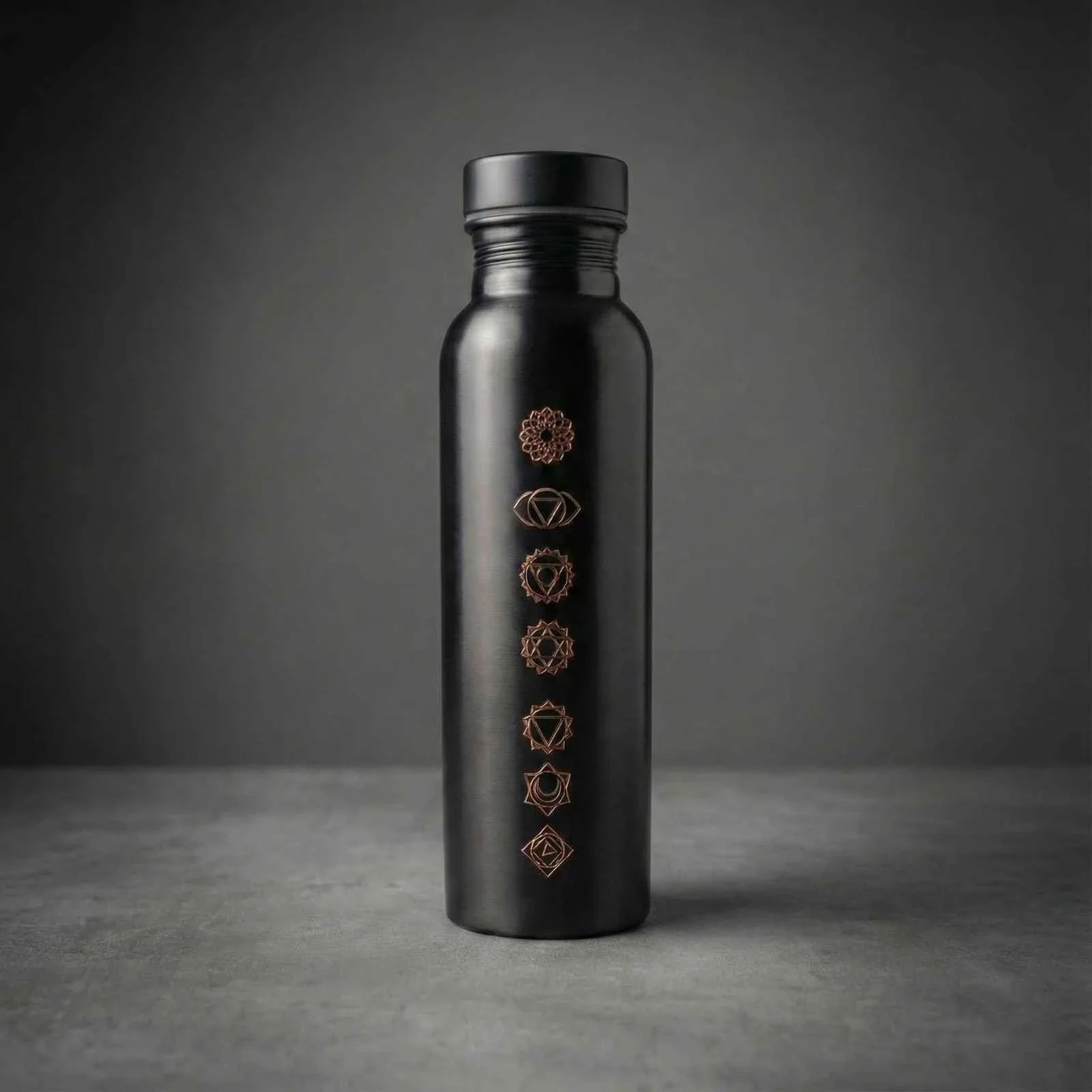 Vintage Chakra Copper Water Bottle – Ayurvedic Design